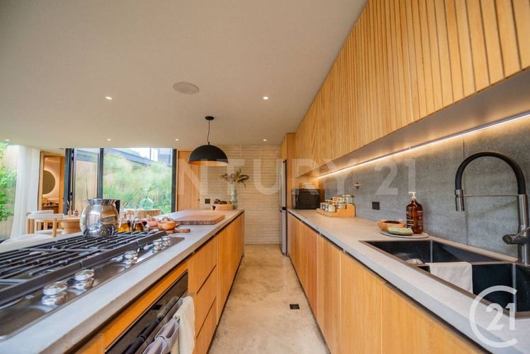 Casa de 3 alcobas en venta en Las Palmas, Envigado, 240 m² · foto 6 de 20
