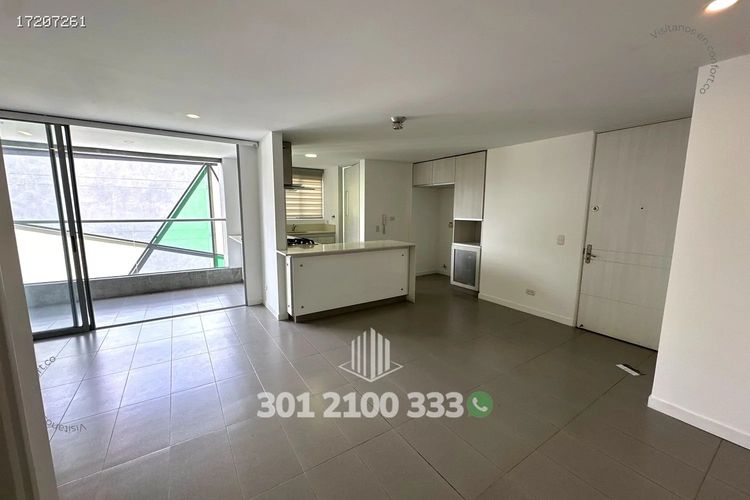 Apartamento de 2 alcobas en arriendo en Castropol, Medellín, 85 m² · foto 4 de 24