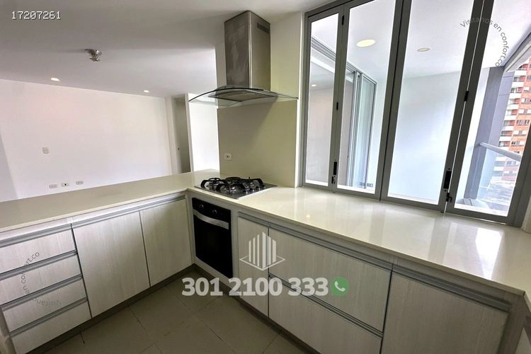 Apartamento de 2 alcobas en arriendo en Castropol, Medellín, 85 m² · foto 7 de 24