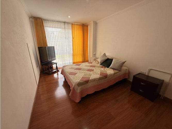 Casa de 5 alcobas en venta en Las Quintas, Tunja, 195 m² · foto 17 de 24