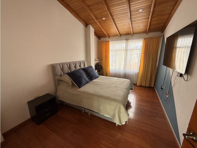 Casa de 5 alcobas en venta en Las Quintas, Tunja, 195 m² · foto 19 de 24