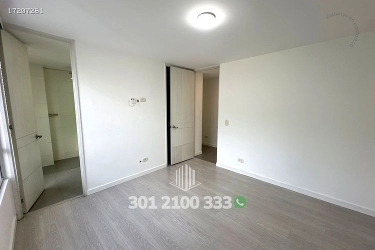 Apartamento de 2 alcobas en arriendo en Castropol, Medellín, 85 m² · foto 11 de 24