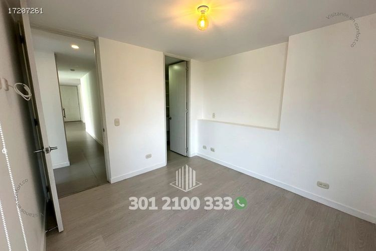 Apartamento de 2 alcobas en arriendo en Castropol, Medellín, 85 m² · foto 17 de 24