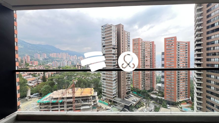 Apartamento en venta en El Poblado, Medellín · foto 9 de 24