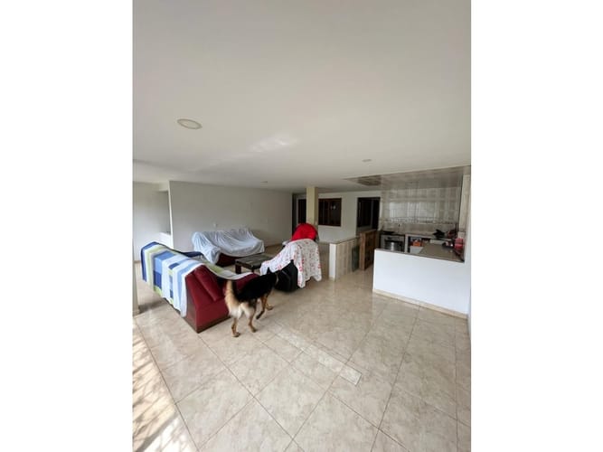Casa de 8 alcobas en venta en San Judas Tadeo Ii, Cali, 420 m² · foto 5 de 17