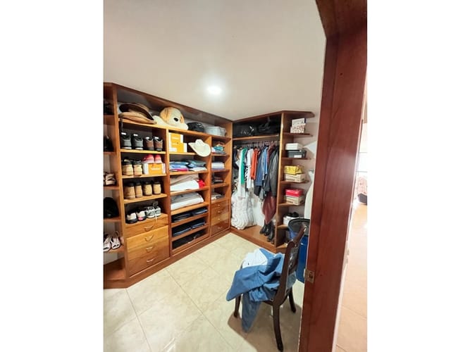 Casa de 8 alcobas en venta en San Judas Tadeo Ii, Cali, 420 m² · foto 10 de 17