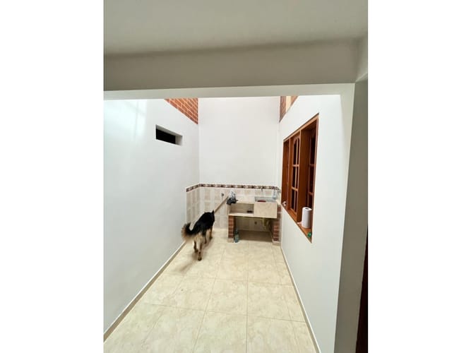 Casa de 8 alcobas en venta en San Judas Tadeo Ii, Cali, 420 m² · foto 15 de 17