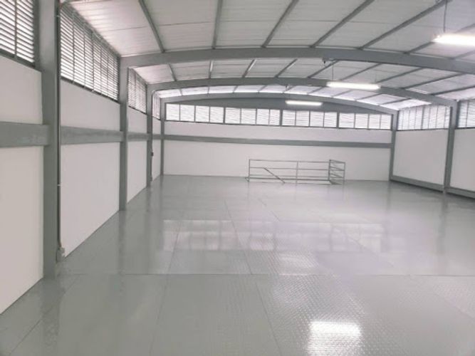 Bodega en arriendo en Viviendas Del Sur, Itagüí, 180 m² · foto 2 de 9