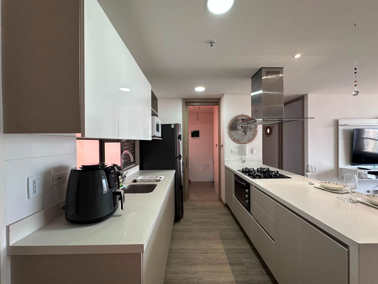Apartamento en arriendo en Loma De Los Gonzalez, Medellín · foto 6 de 18