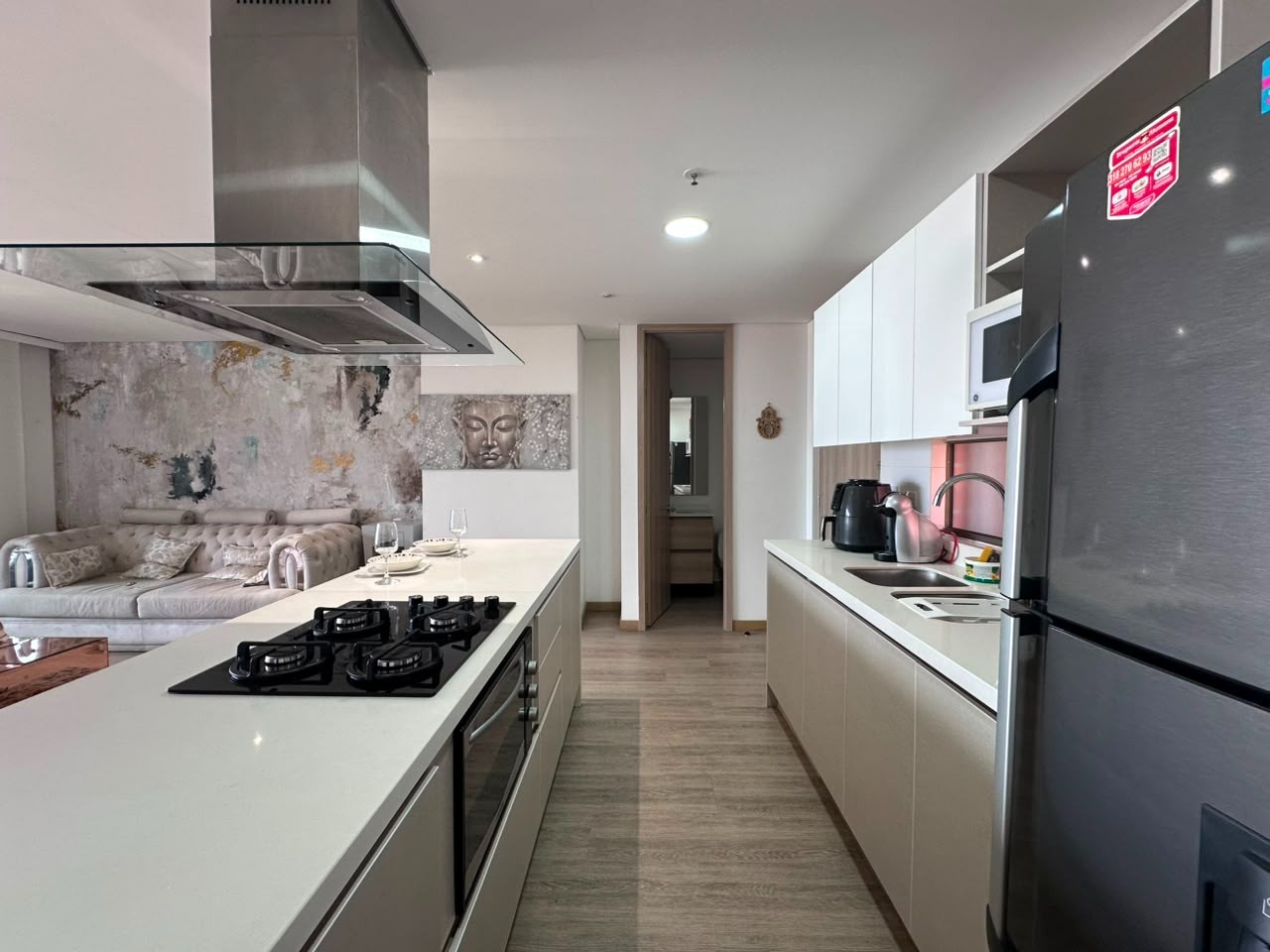 Apartamento en arriendo en Loma De Los Gonzalez, Medellín · foto 7 de 18