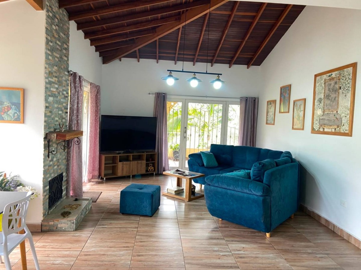 Casa en arriendo en San Cristobal, Medellín · foto 3 de 24