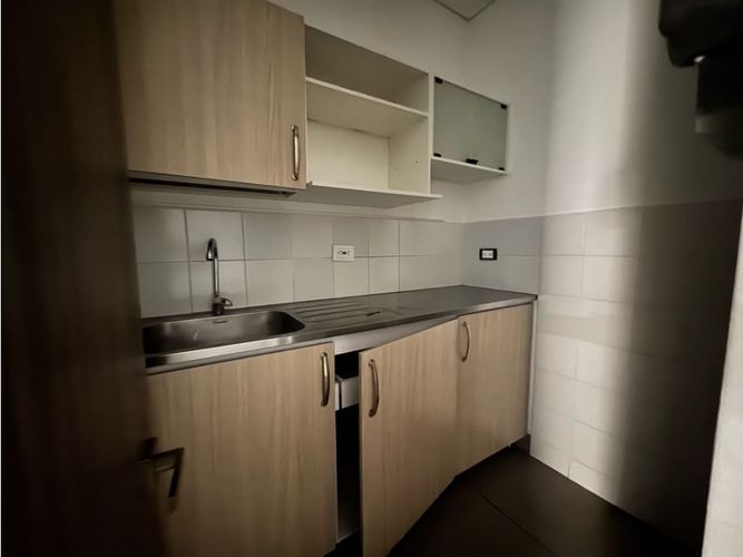 Oficina en venta en Castropol, Medellín, 97 m² · foto 24 de 24