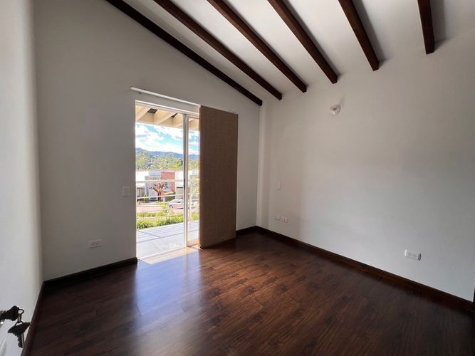 Casa de 3 alcobas en venta en Santa Elena, El Retiro, 150 m² · foto 9 de 22