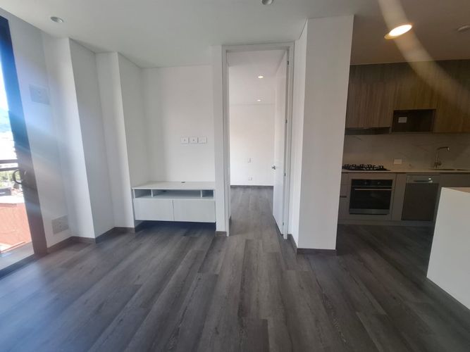 Apartamento de 2 alcobas en venta en Antiguo Country, Bogotá, 72 m² · foto 2 de 24