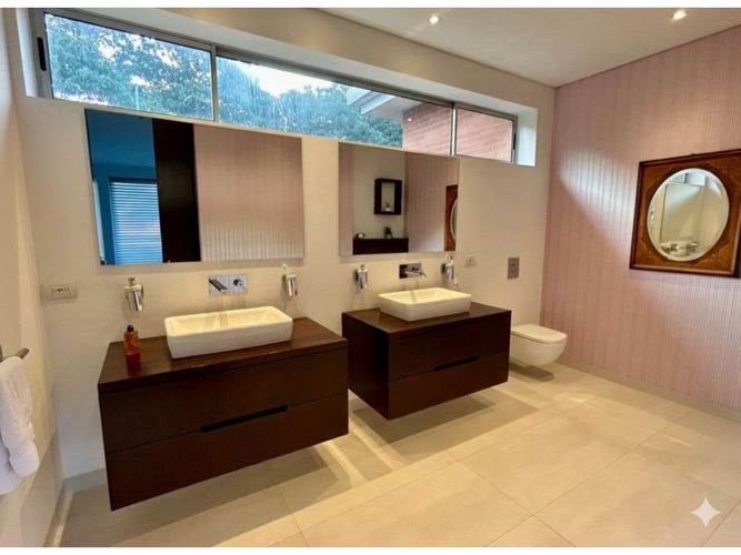 Casa de 5 alcobas en venta en Casablanca Suba Urbano, Bogotá, 1520 m² · foto 12 de 20