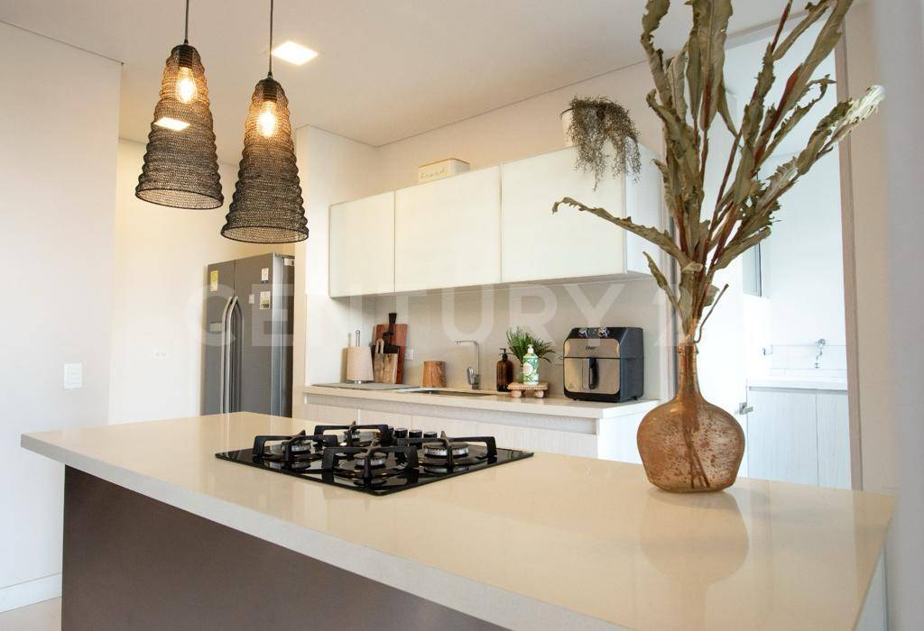 Apartamento en arriendo en El Poblado, Medellín · foto 7 de 16