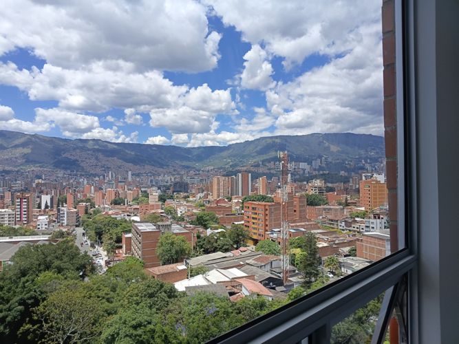 Consultorio en venta en La America, Medellín, 29 m² · foto 13 de 24