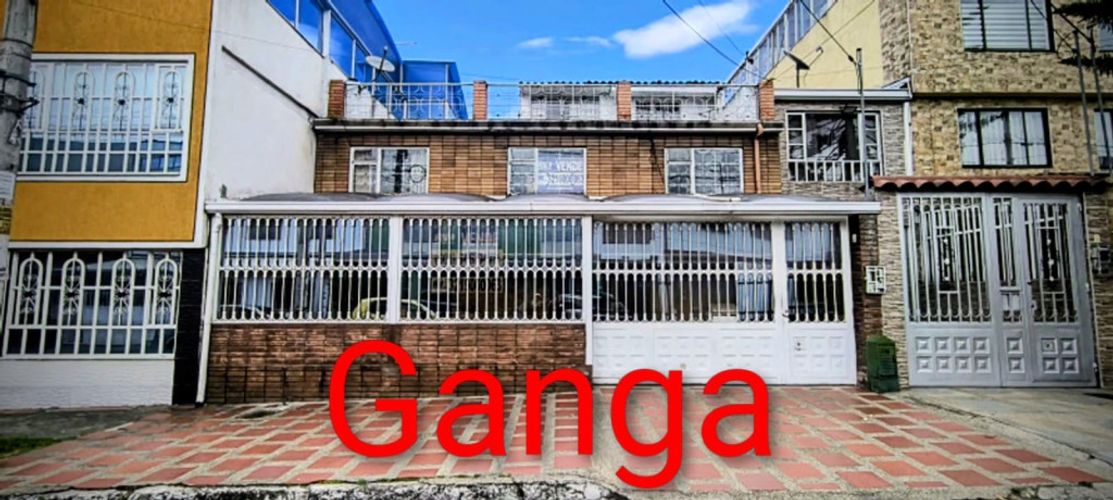 Casa de 5 alcobas en venta en Sosiego Sur, Bogotá, 144 m² · foto 2 de 19