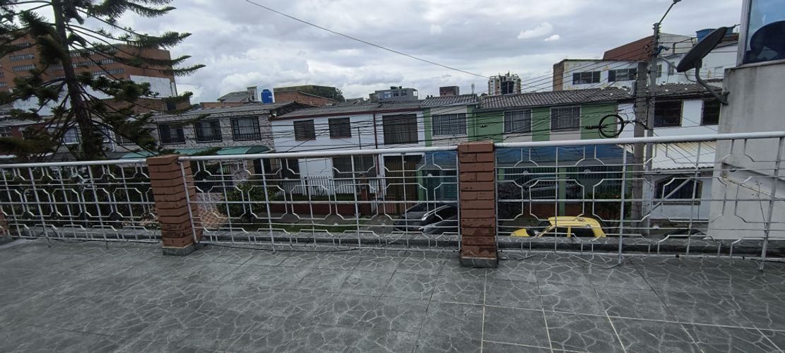 Casa de 5 alcobas en venta en Sosiego Sur, Bogotá, 144 m² · foto 16 de 19