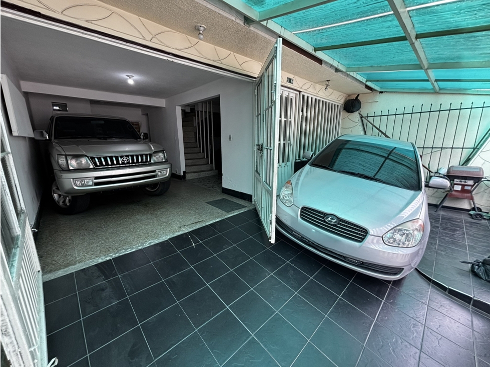 Casa en venta en Ciudad Montes, Bogotá · foto 3 de 24