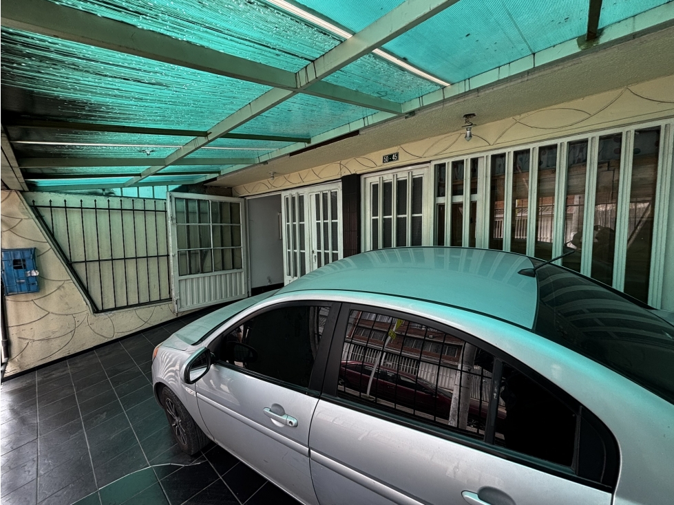 Casa en venta en Ciudad Montes, Bogotá · foto 4 de 24