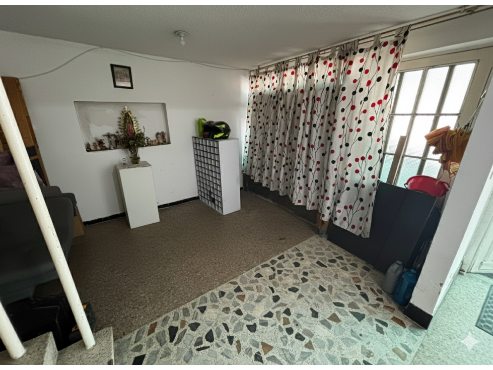 Casa en venta en Ciudad Montes, Bogotá · foto 6 de 24