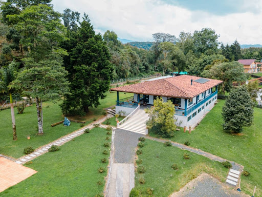 Casa en venta en Tribunas Corcega, Pereira · foto 2 de 22