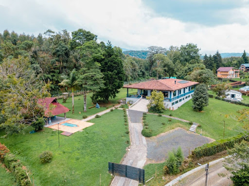 Casa en venta en Tribunas Corcega, Pereira · foto 3 de 22
