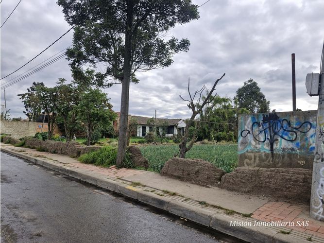 Lote en venta en Diamante Oriental, Mosquera, 9800 m² · foto 3 de 3