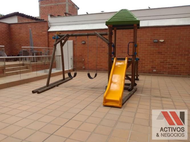 Apartamento de 2 alcobas en venta en El Velodromo, Medellín, 78 m² · foto 21 de 24