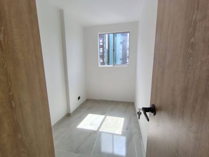 Apartamento de 3 alcobas en venta en Terranova, Bello, 54 m² · foto 13 de 16