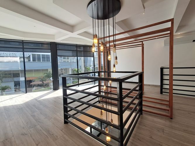 Local en arriendo en San Jose Sur, Pereira, 120 m² · foto 2 de 8