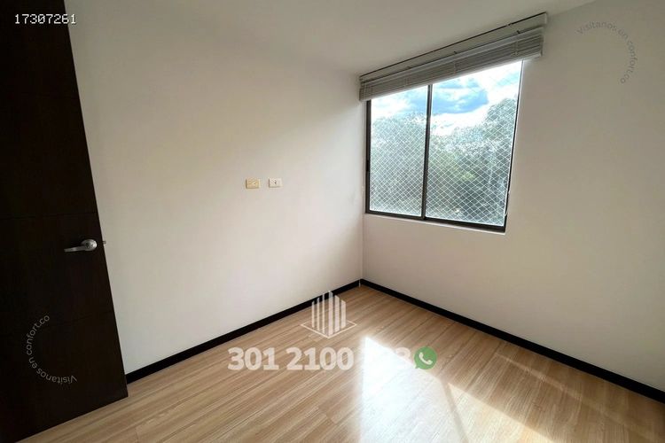 Apartamento de 3 alcobas en arriendo en Altos Del Poblado, Medellín, 85 m² · foto 17 de 24