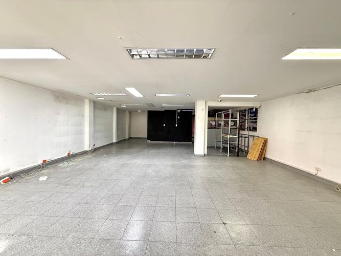 Local en arriendo en Sector Plaza De Bolivar, Pereira, 150 m² · foto 4 de 10
