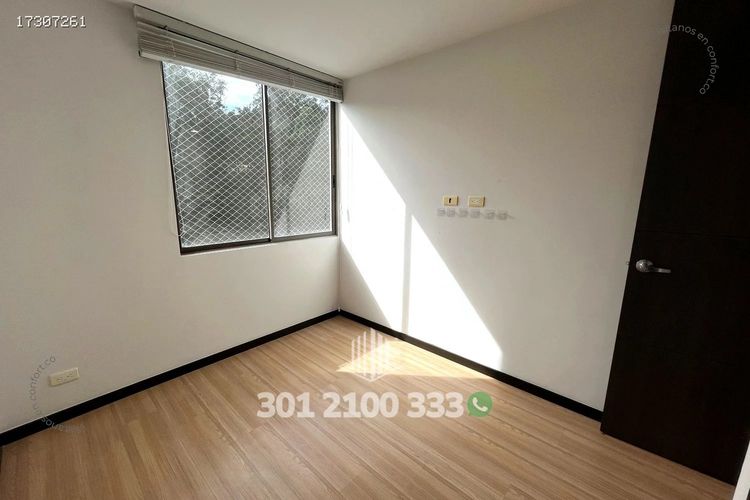 Apartamento de 3 alcobas en arriendo en Altos Del Poblado, Medellín, 85 m² · foto 11 de 24