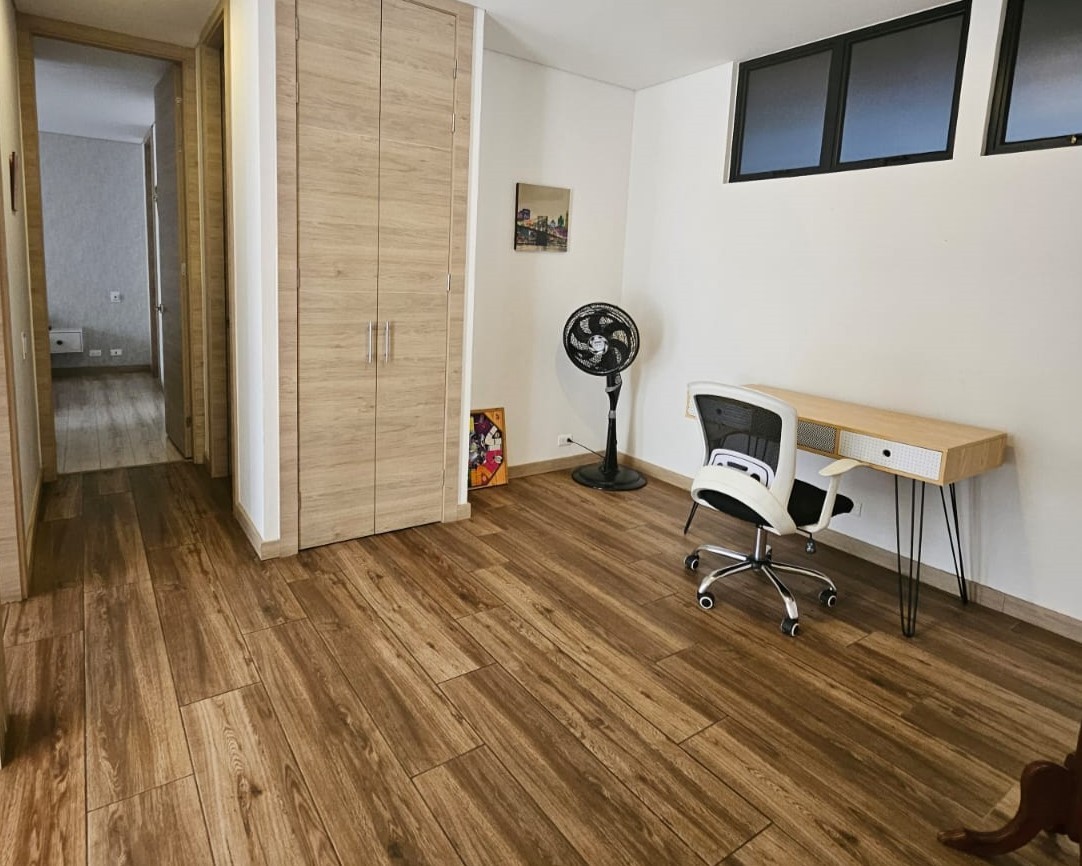 Apartamento en venta en Escobero, Envigado · foto 5 de 17