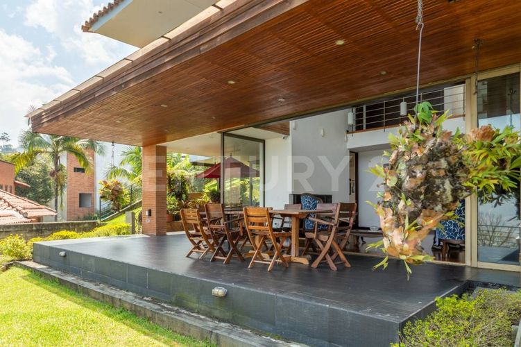 Casa de 4 alcobas en venta en Paso Ancho, Sabaneta, 570 m² · foto 5 de 20