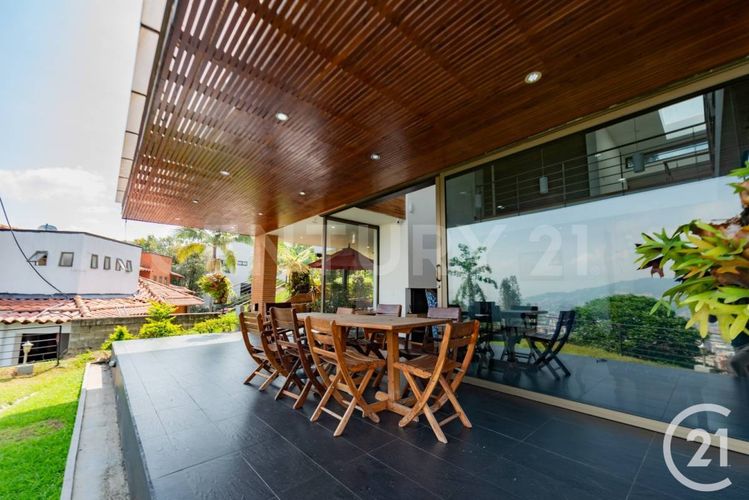Casa de 4 alcobas en venta en Paso Ancho, Sabaneta, 570 m² · foto 7 de 20