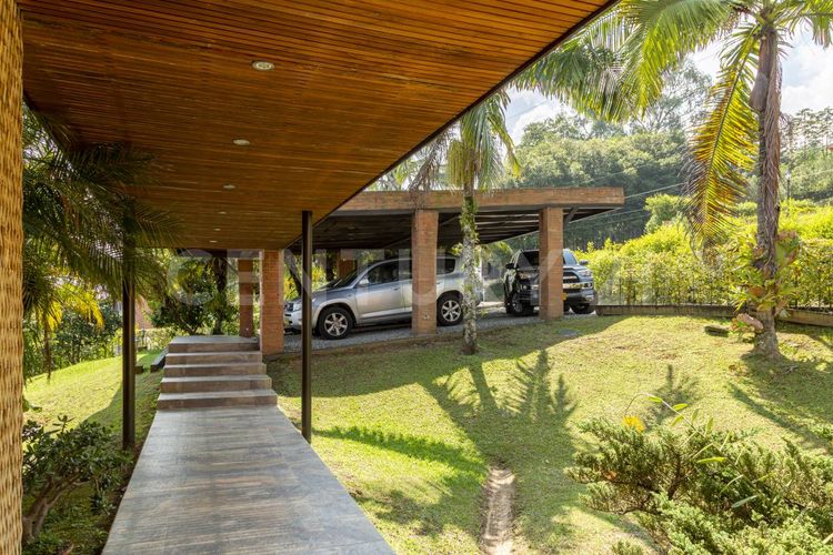 Casa de 4 alcobas en venta en Paso Ancho, Sabaneta, 570 m² · foto 9 de 20