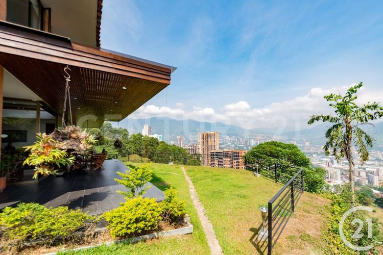 Casa de 4 alcobas en venta en Paso Ancho, Sabaneta, 570 m² · foto 10 de 20