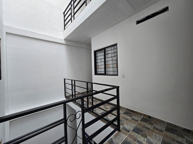 Edificio en venta en Camino Real, Cali, 406 m² · foto 2 de 15