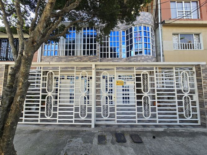 Edificio en venta en Camino Real, Cali, 406 m² · foto 14 de 15