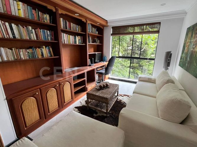 Apartamento de 3 alcobas en arriendo en Los Balsos, Medellín, 210 m² · foto 11 de 15