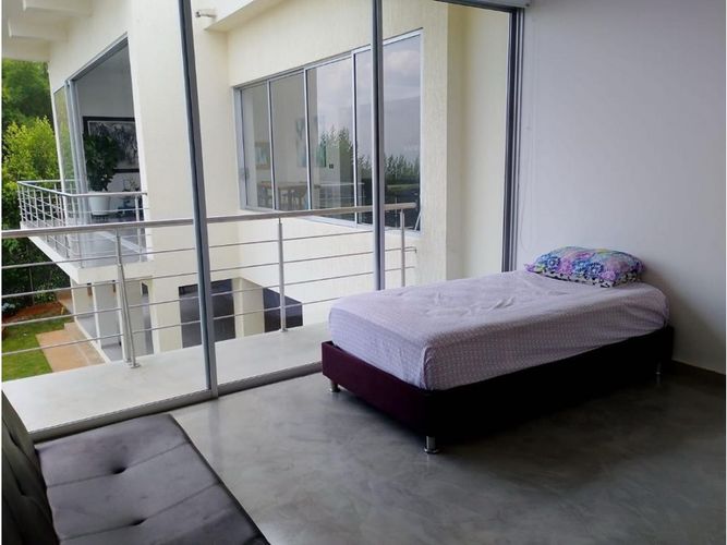 Casa de 5 alcobas en venta en La Reforma, Cali, 500 m² · foto 22 de 24