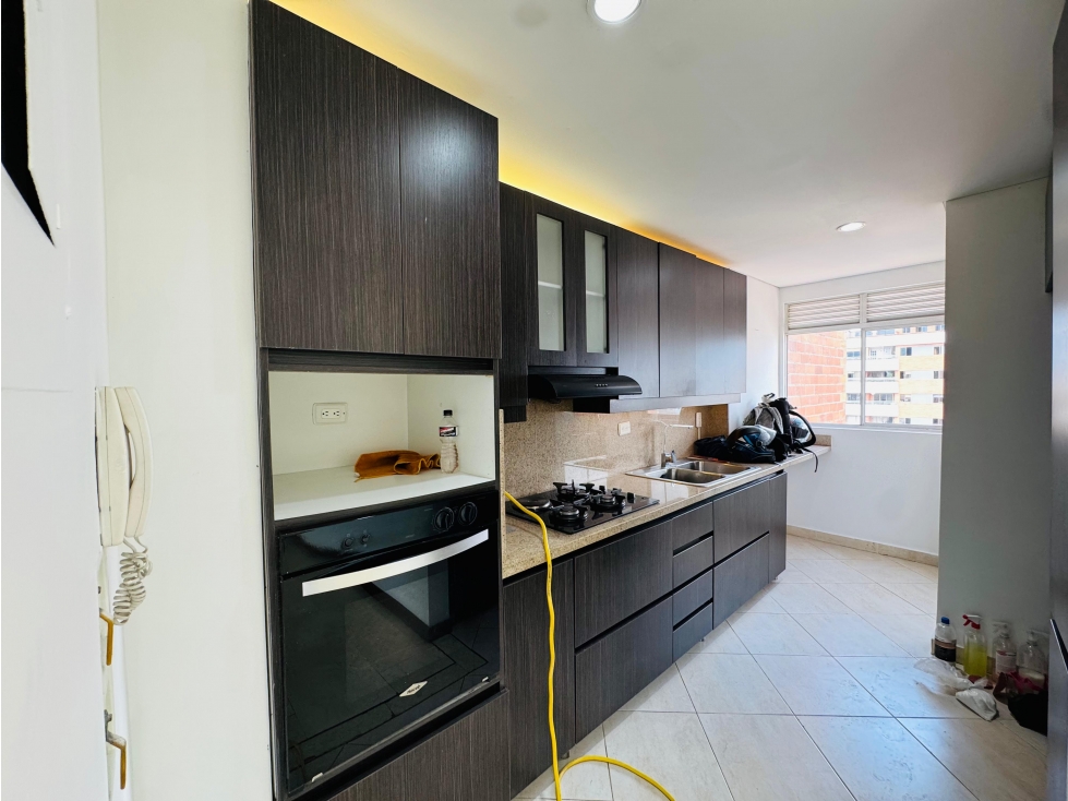 Apartamento en venta en Laureles, Medellín · foto 3 de 21