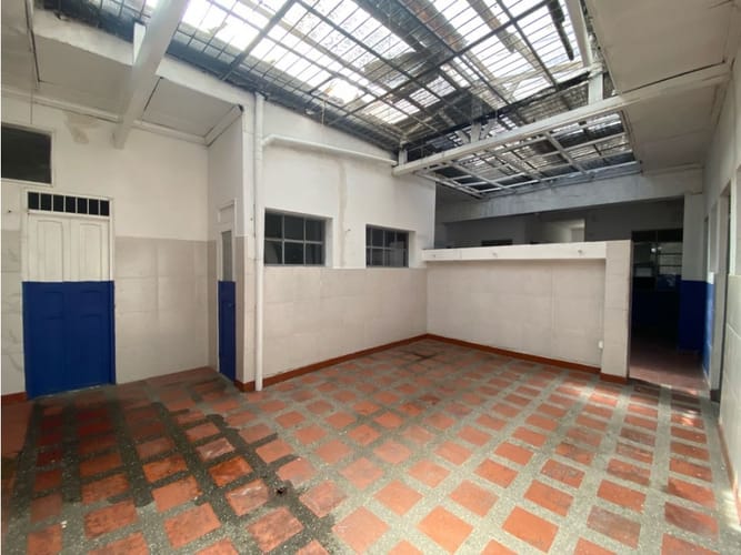 Local en arriendo en Prado, Medellín, 180 m² · foto 14 de 19