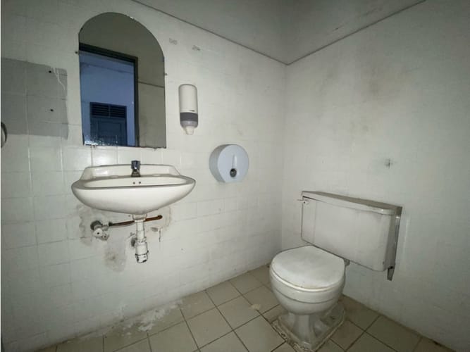Local en arriendo en Prado, Medellín, 180 m² · foto 17 de 19