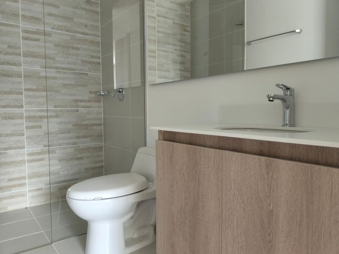 Apartamento de 3 alcobas en arriendo en El Poblado, Medellín, 122 m² · foto 16 de 18