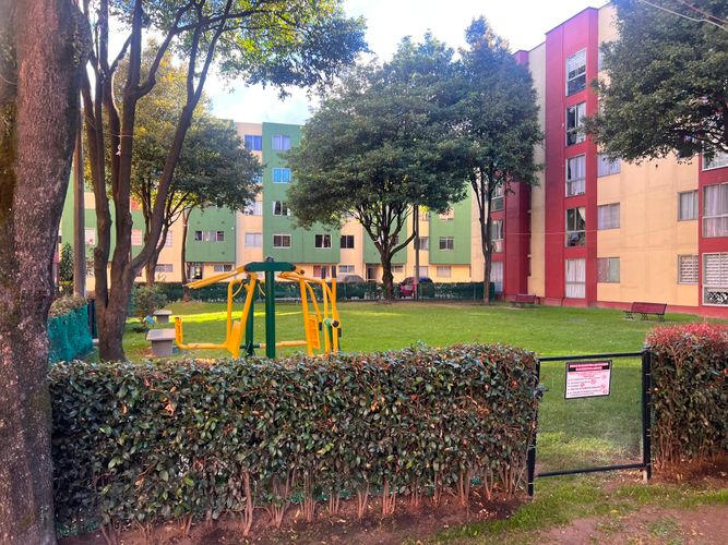 Apartamento en venta en Fontibon, Bogotá · foto 2 de 19