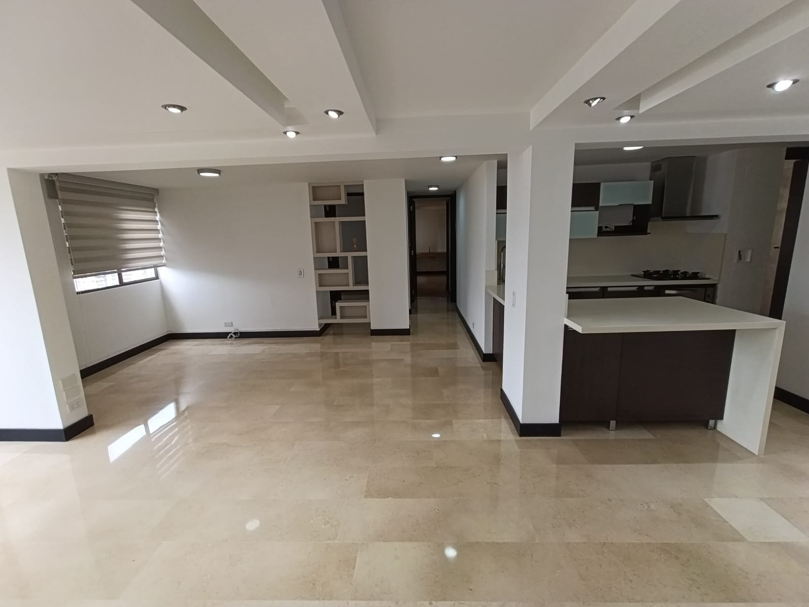 Apartamento en arriendo en Belén, Medellín · foto 4 de 18